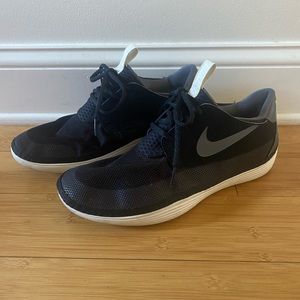 Mens Nike sneakers size 11